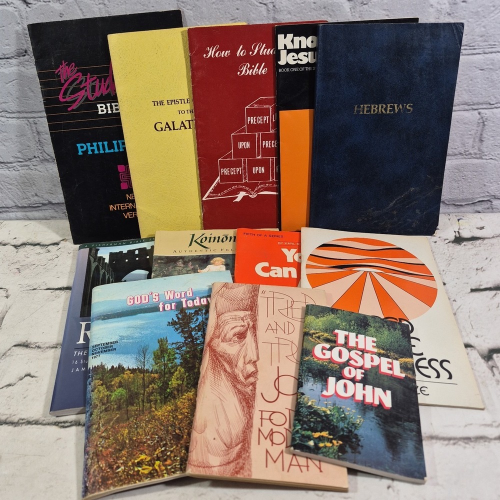 Lot Of 12 Vintage Christian Bible Study Booklets Books Devotionals